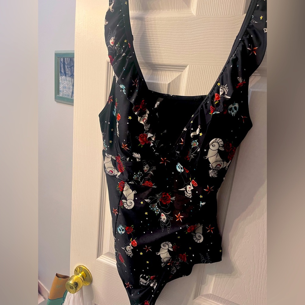 Disney villains by Torrid  1 piece bathing suit. Size 2. Very good condition.